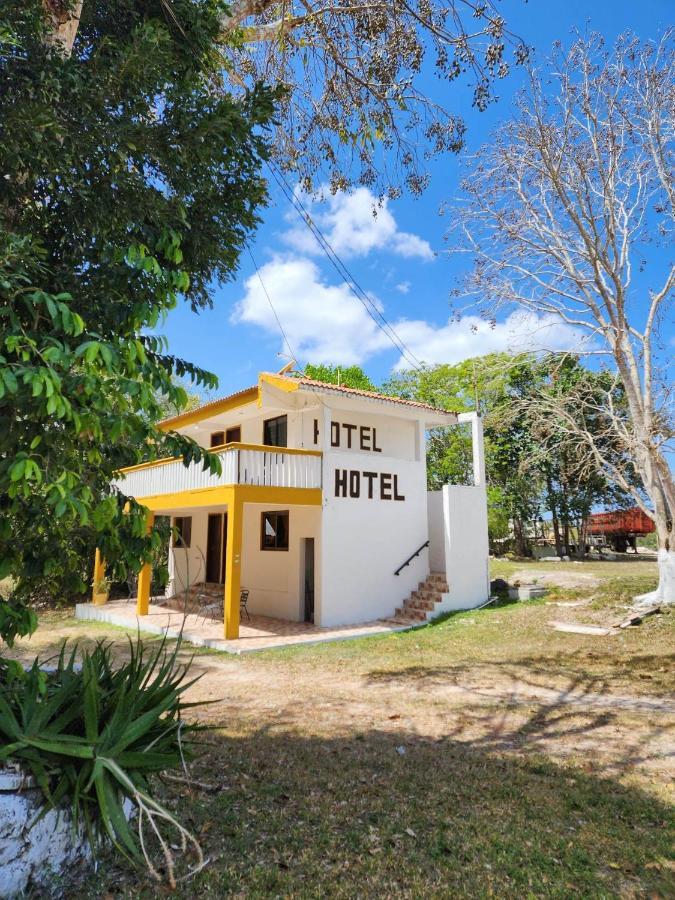 Hotel Templo Maya Xpujil Eksteriør bilde