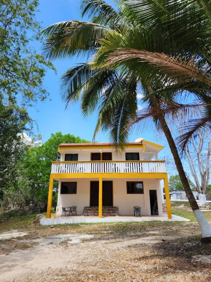 Hotel Templo Maya Xpujil Eksteriør bilde